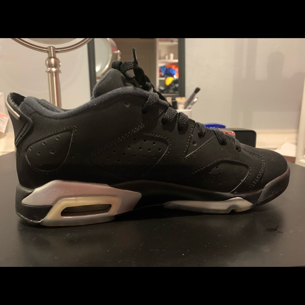 Jordan 6 Retro Chrome